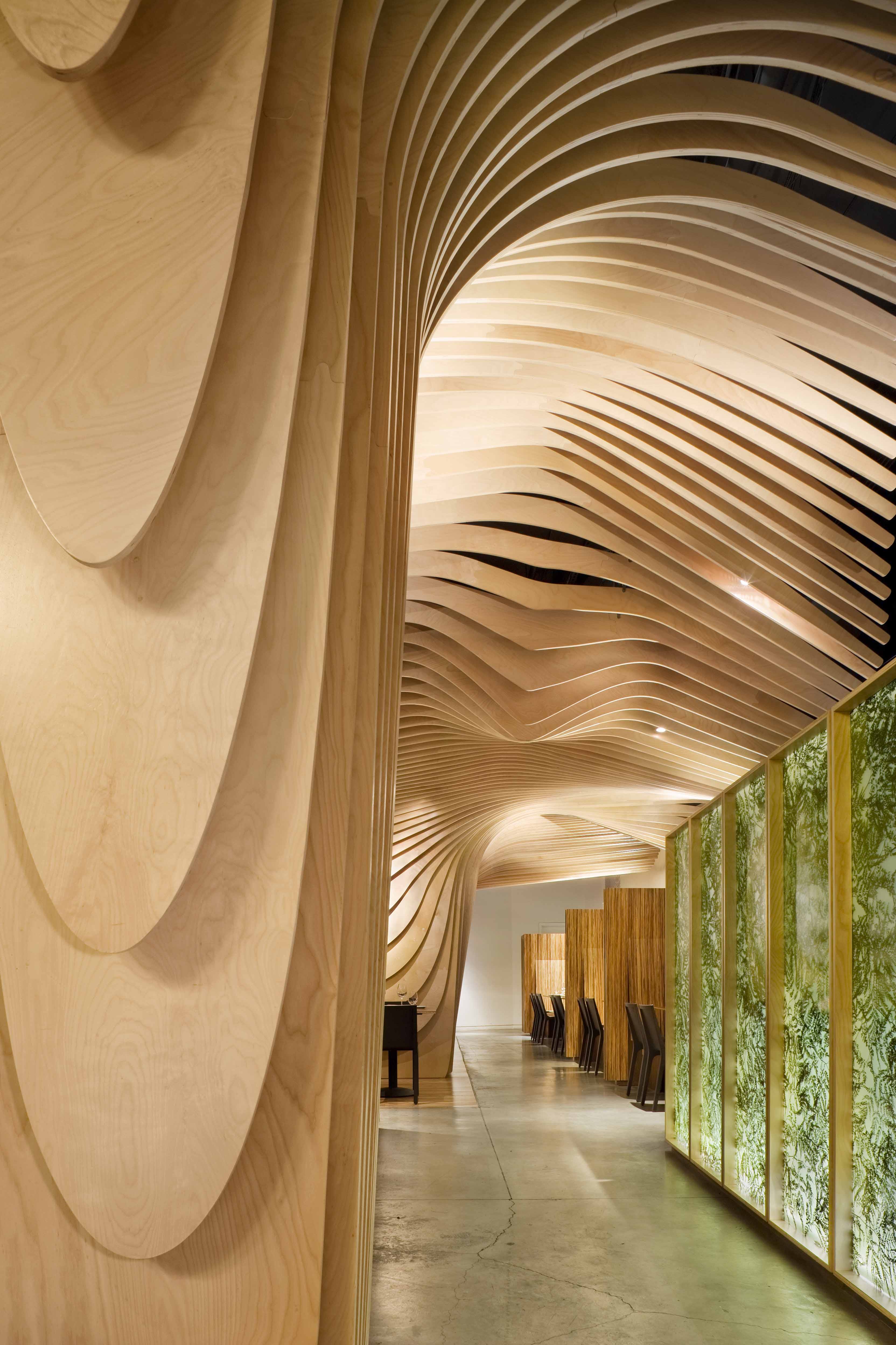 31f45d3f5f82373718f3479856676735